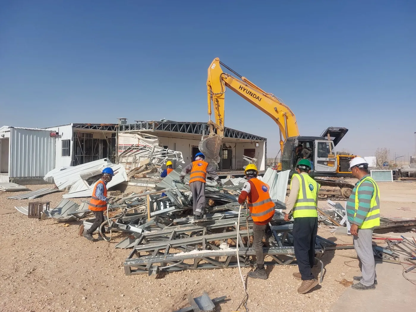 Dismantling and Transportation of TFC at Haradh
