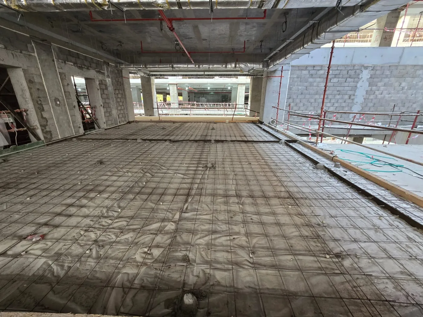 The Avenues Khobar Screed Works